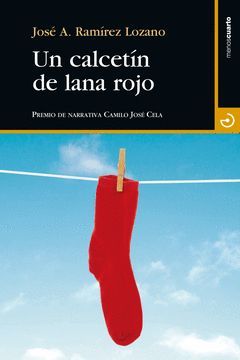 UN CALCETÍN DE LANA ROJO